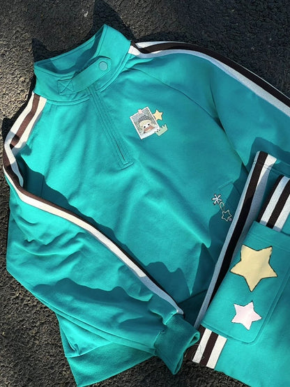 Blaues, sportliches Sweatshirt mit hohem Kragen