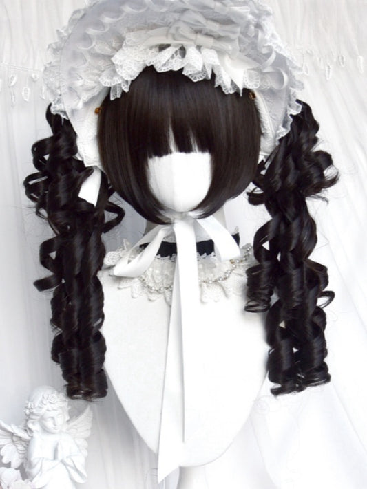 Schwarze Jirai Kei-Perücke im Bob-Schnitt mit Pony+Doppelte Pferdeschwanz-Krallenclips