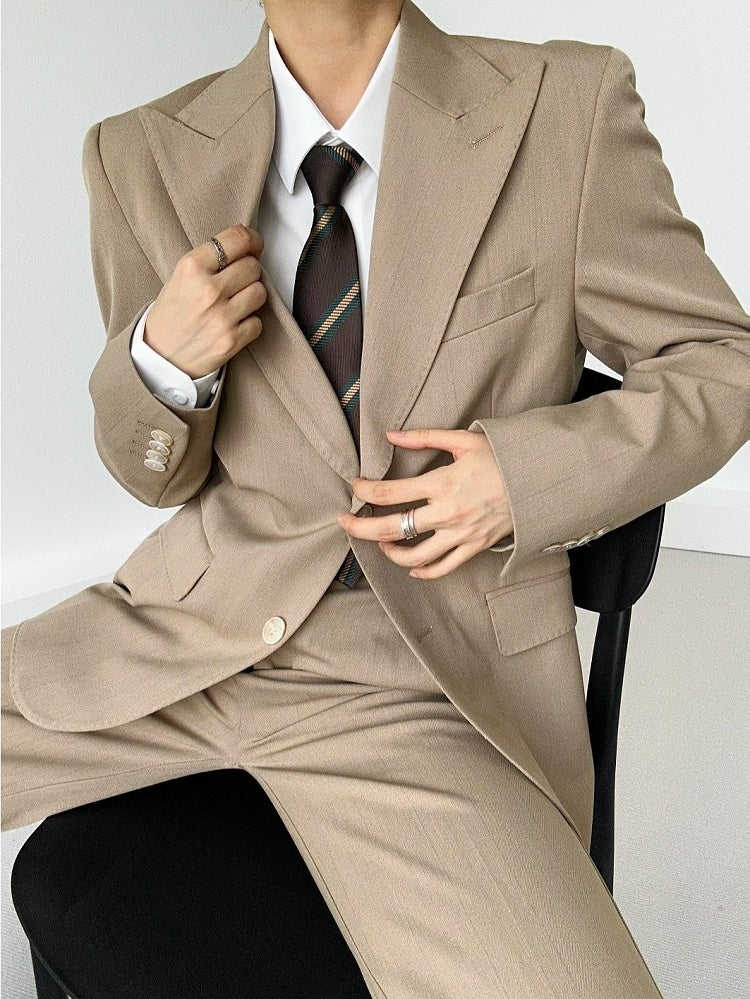 Vintage Notched Blazer with Slim-fitting Khaki Ouji Unisex Lolita Collar