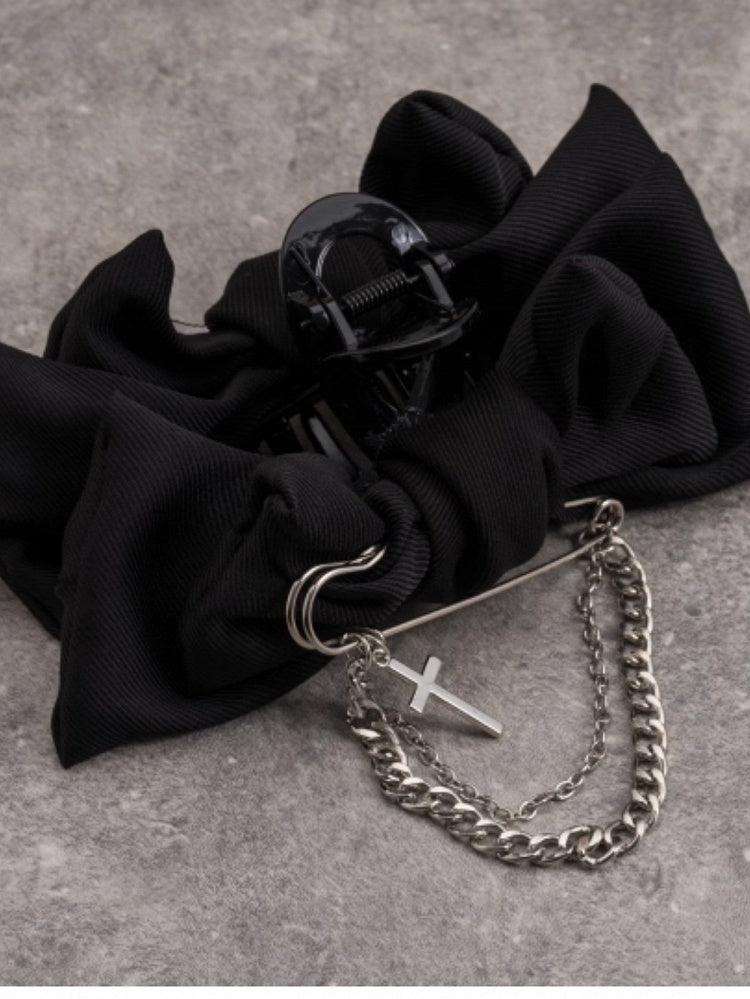 Black Bowknot Clip Decorated Claw With Cross