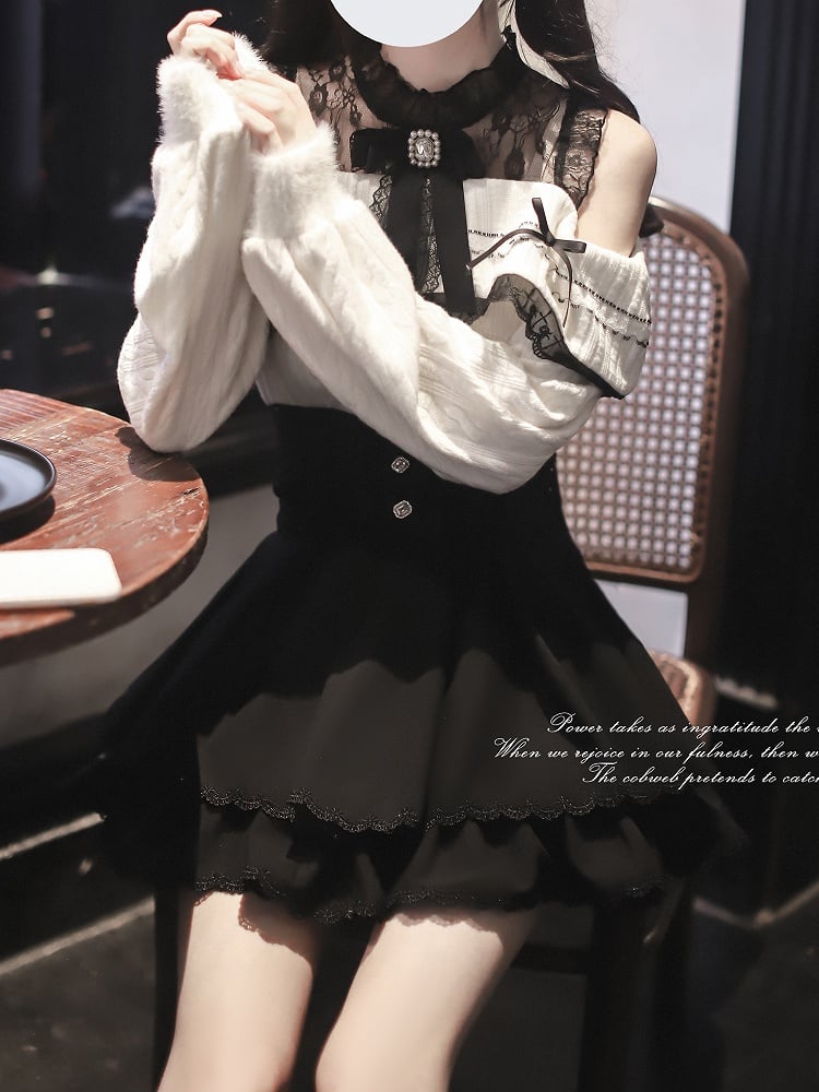 Aesthetic Shoulder Neckline Illusion Jirai with Contrast Pure Kei White Black - Innoncent Open and Sweater