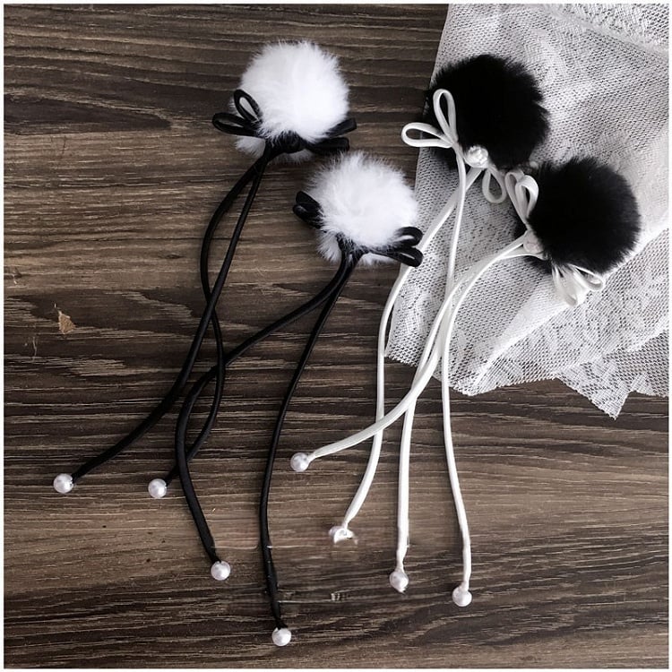 Bow with Black/White Decorated Details Hairclip Pom-pom
