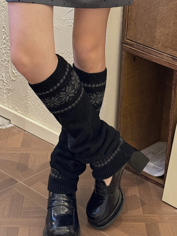 Beige Snowflake Knitted Leg Warmers