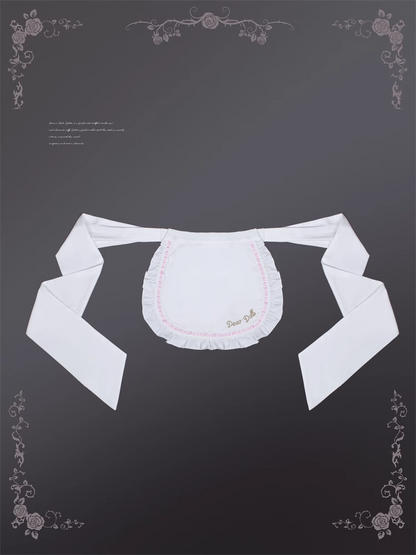 ホワイトのセルフタイとロリータピンクのエプロン