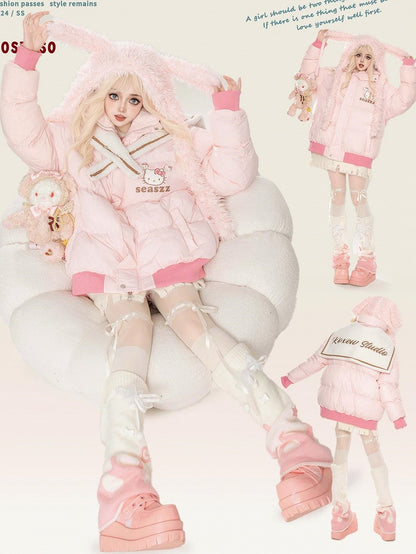 Dicke Jacke mit abnehmbarem Matrosenkragen und rosa Kätzchen-Print