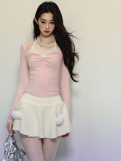 Rosa Spitzenoberteil mit Schmetterlingsausschnitt und Neckholder und langen Ärmeln