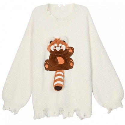 白い可愛いレッサーパンダのディストレストリムのルーズセーター