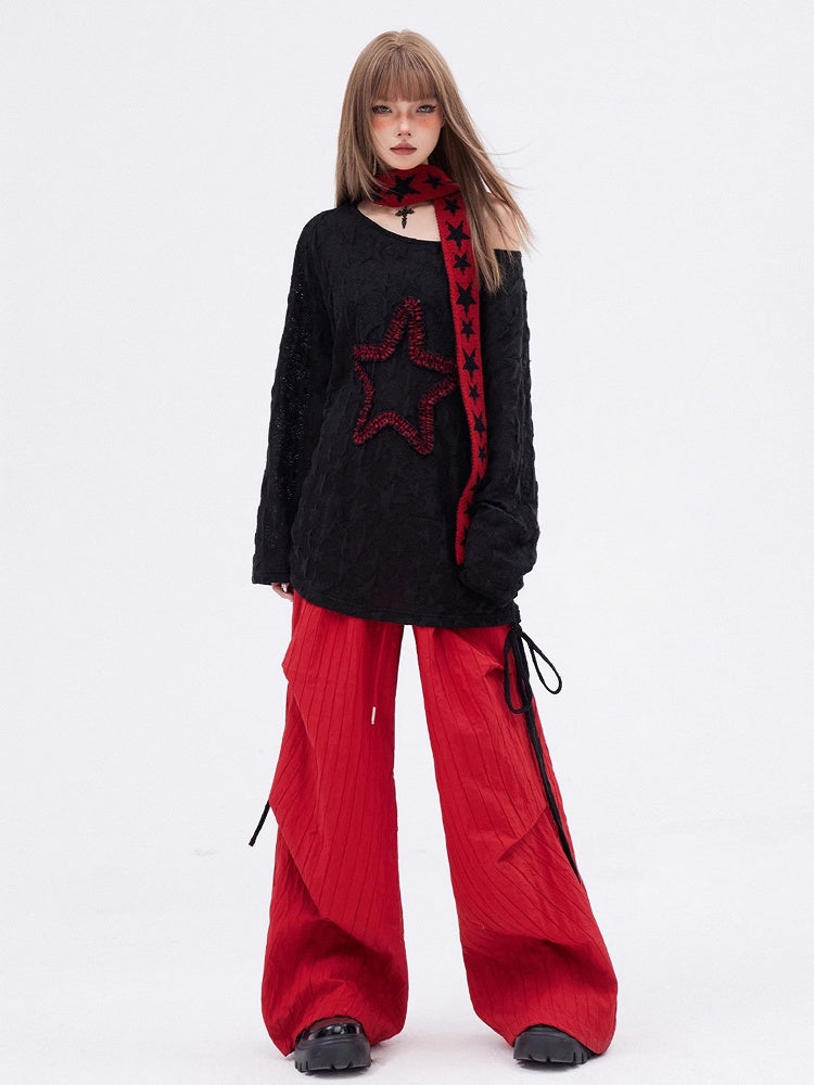 Schwarzes T-Shirt mit langen Ärmeln und Kordelzug und Stern