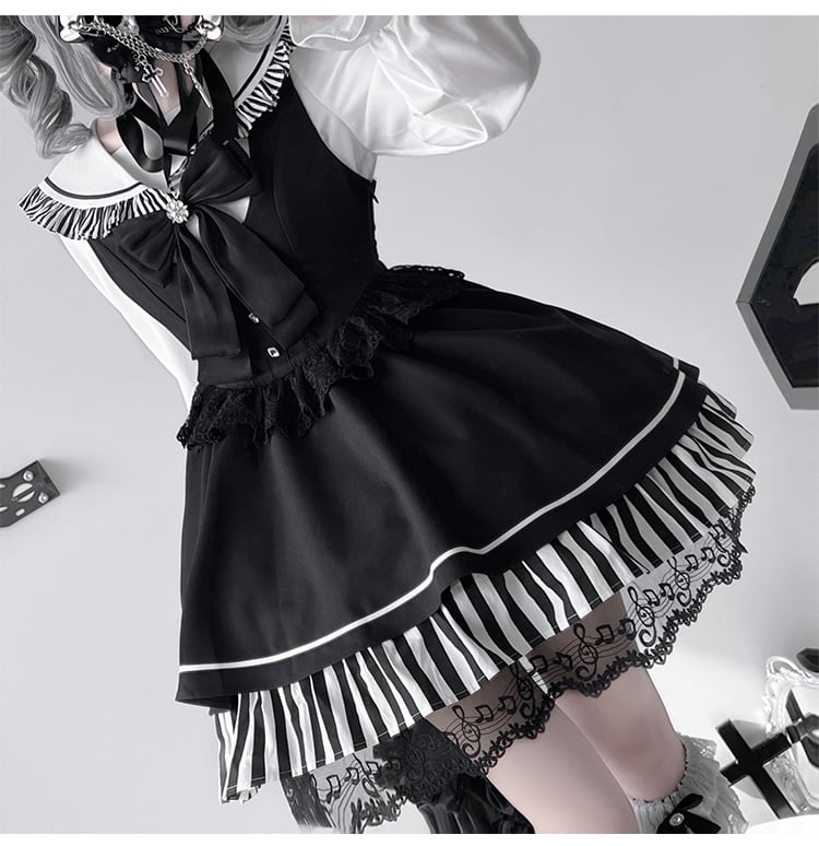 Schwarzes JiraiKei Zweiteiler-Set mit Matrosenbluse und hoher Taille, Spitzenbesatz, Overallkleid