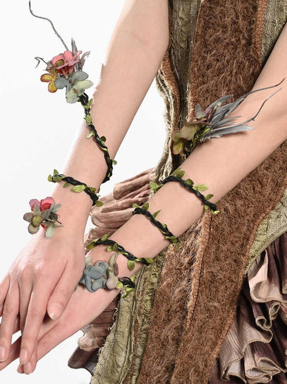 Florale Fee Grüne Ranken Armbänder