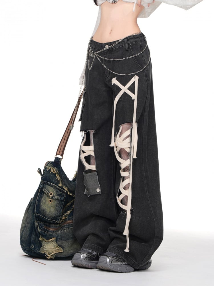 Schwarze Jeans mit weitem Bein und Cut-outs und Schnürdetail