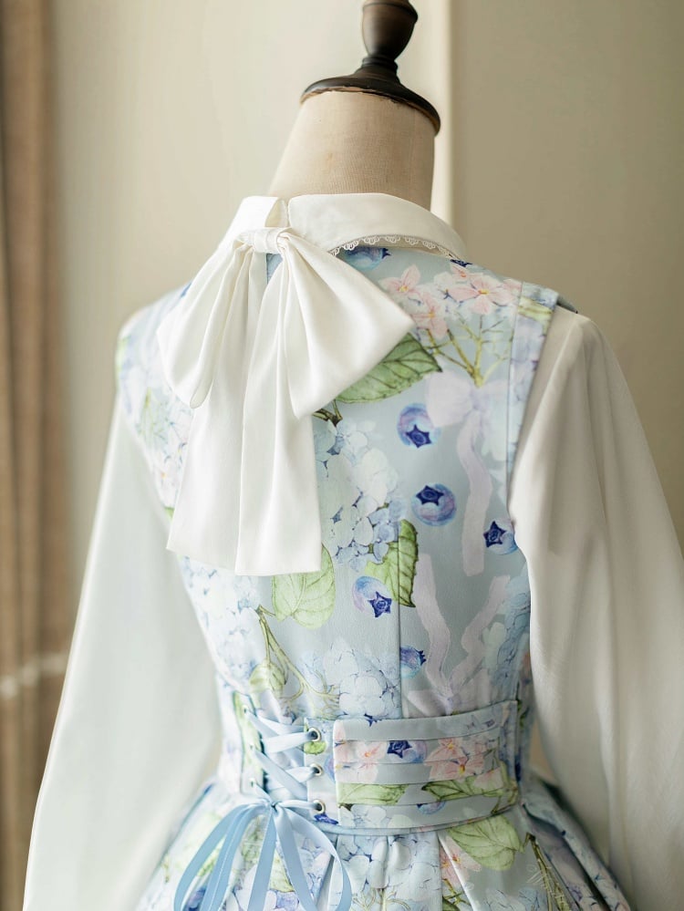 Blaues, eckiges Ausschnittkleid mit Blaubeeren und Hortensien, elegantes, klassisches Lolita JSK-Kleid