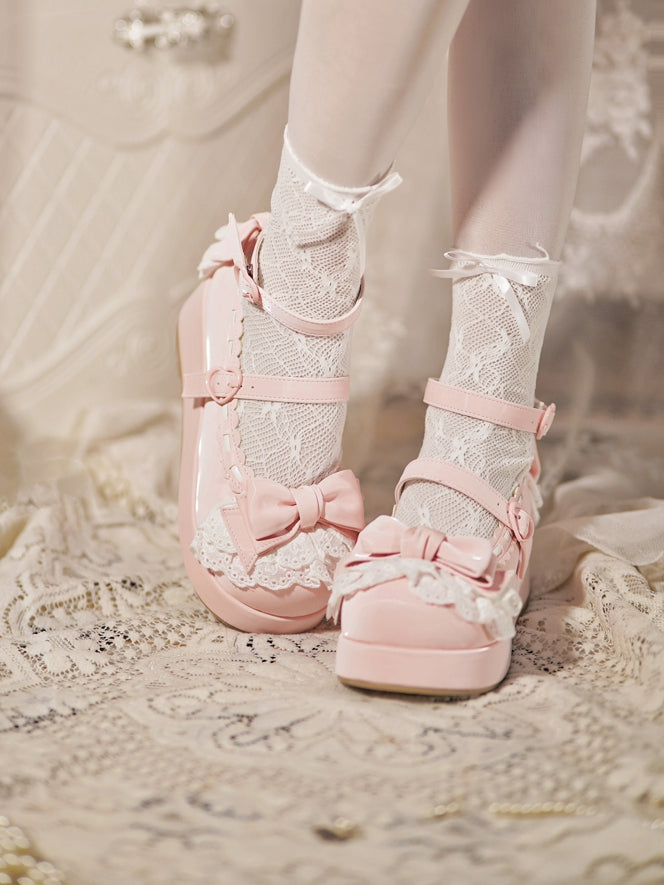 Top Herz Plateaus Schnallen an Schleife Baby Pink Besatz Spitze