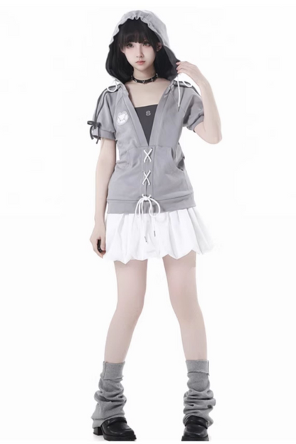 フード付きスカート レースアップトップス + ゆったりTシャツバルーン