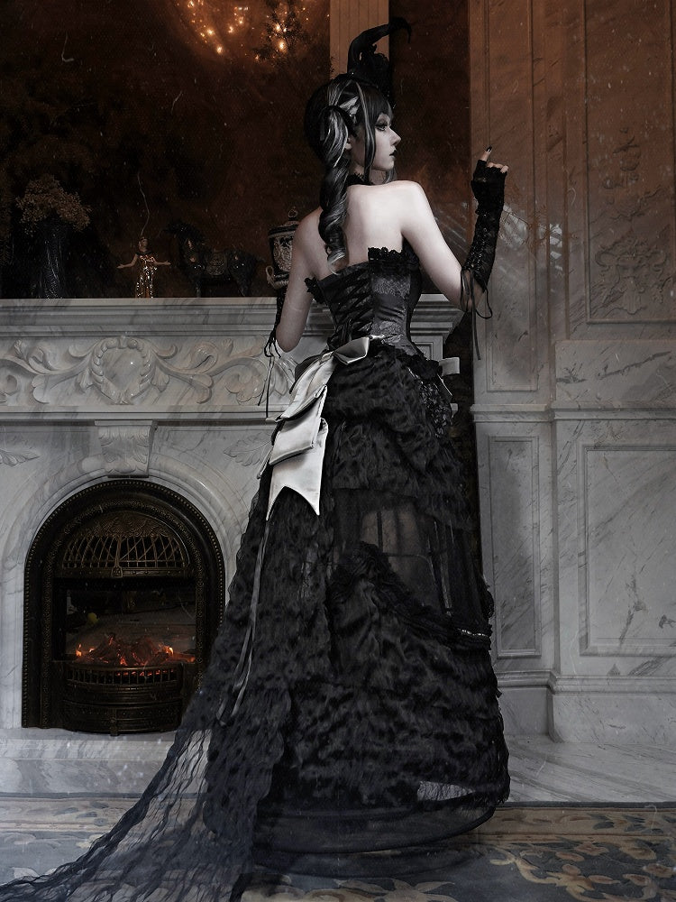 – Victorian-Inspired Corset Heart Silhouette Black 16-Bone Shaper