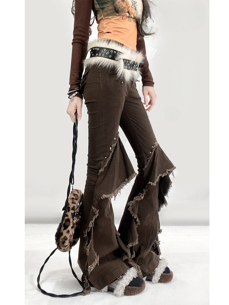 Kaffeebraune Wasteland Punk-Schlagjeans mit Volantbesatz