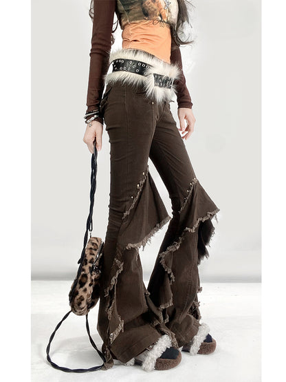 Kaffeebraune Wasteland Punk-Schlagjeans mit Volantbesatz