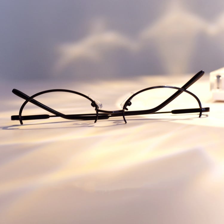 サイバーパンク ブラック セミリムレス グラス Y2K レンズレス メガネ