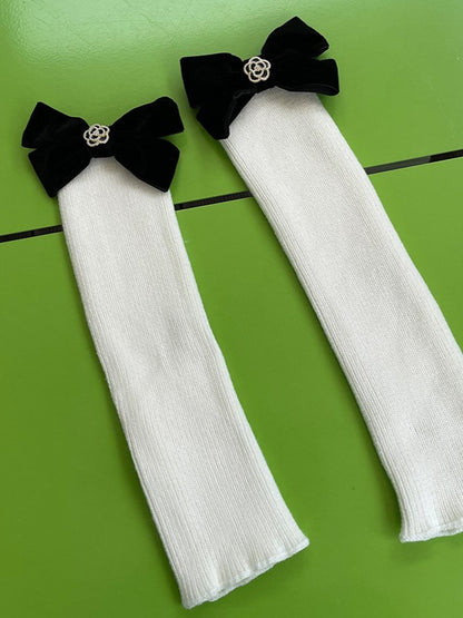 Bowknot With Details Black Black/White Leg Sleeves