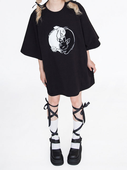 ブラックバニー刺繍オーバーサイズTシャツ