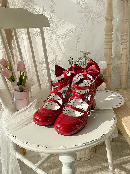 Akzentschleife, überkreuzte Absätze, mittelrotes Design, süße Zehenpartie, rund – Lolita
