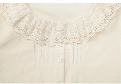 アプリコットラウンドネックブラウス