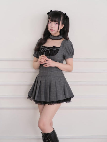 Gray Plaid Square Neck Pleated Jumper with Choker and Shorts - No Genki