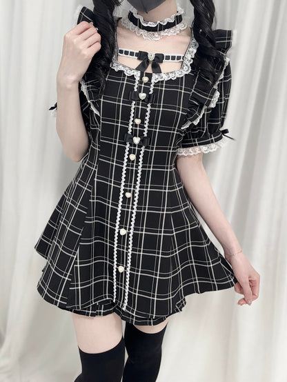 Weißes Choker-Set, schwarzes Jirai – Minikleid mit Flatterärmeln und Schleife am Rücken zum Selbstbinden + Shorts + und Kei-Plaid