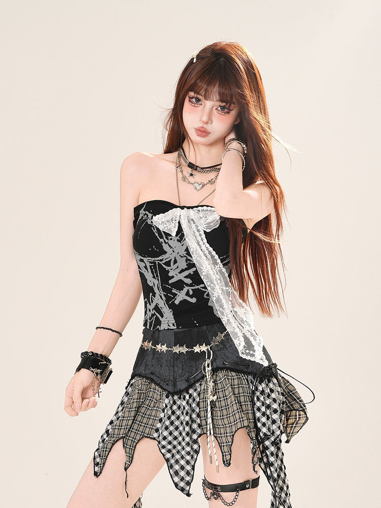 ストラップレストップ レッド/ブラック レース ボウフロント グラマラス