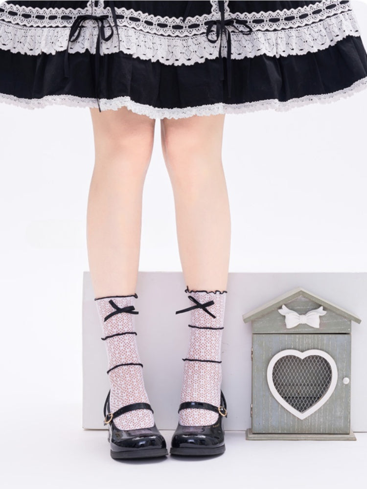 White Bow Contrast Black Trim Lace Ankle Socks
