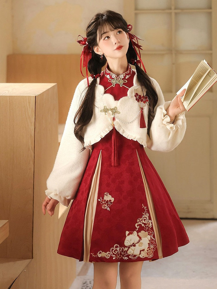 Red Floral Embroidered Chinese Dress with Plush White Top for Cold Seasons - Han Ru Chu Hanfu & Han-Element Studi