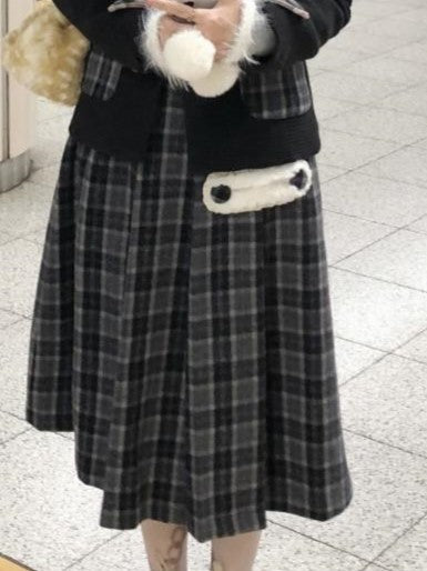 Accents BlackGray/BrownYellow Plaid Patch Plush Thigh-High and Wool Slit Skirt with Midi