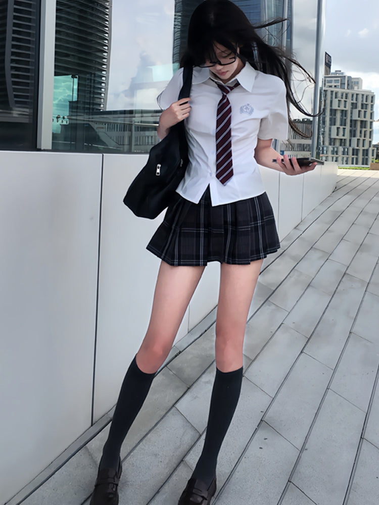 バッジ刺繍入りプレッピーユニフォームスリーブスタイルJKホワイトショートシャツ