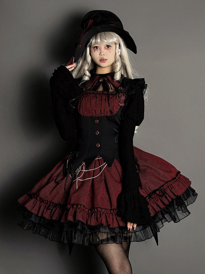 Oberteil mit langen Juliette-Ärmeln und Volantsaum in Schwarz