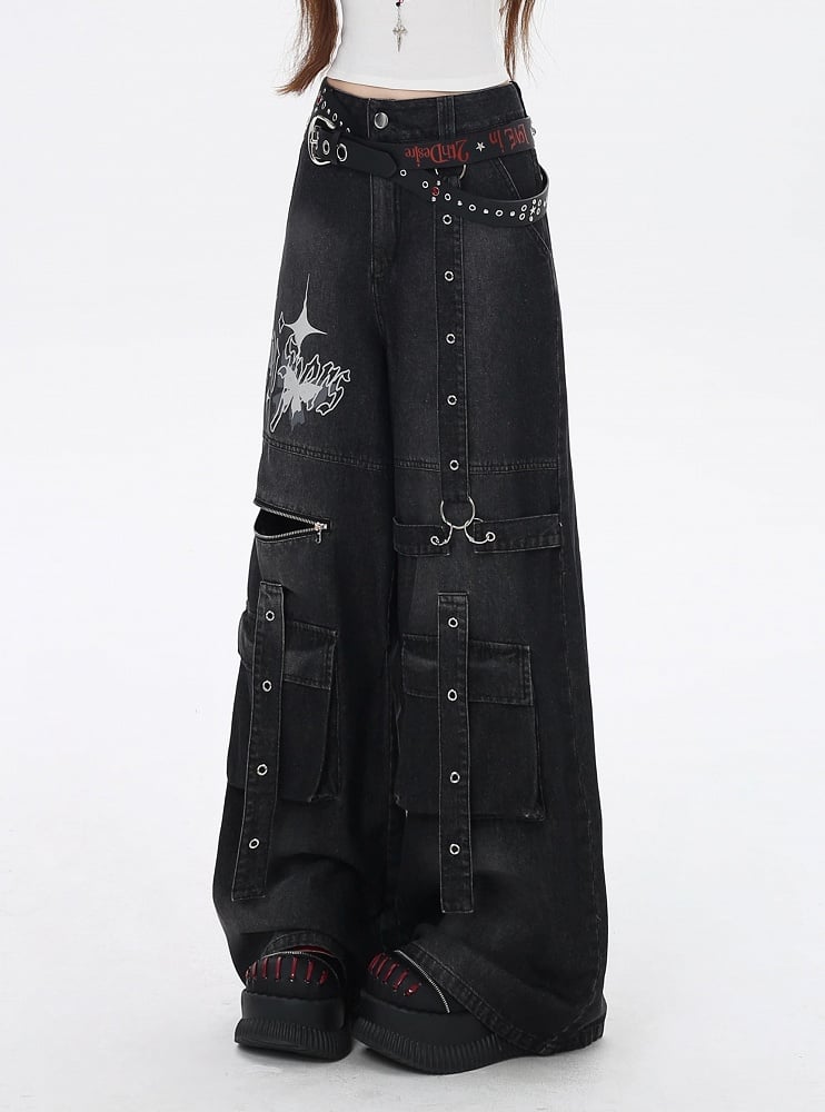 Jeans mit weitem Bein und Cargo-Riemendetails, Vintage-Schmetterlingsdruck in Schwarz