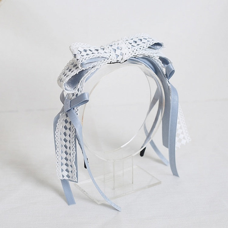 Cute Lace shaped Hollow Diamond KC - Lolita Bowknot