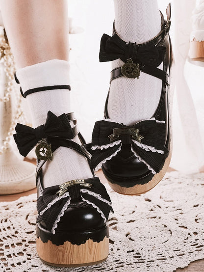 Sweet Toe Bow Charm Clock - Black Round Lolita Platforms Accents