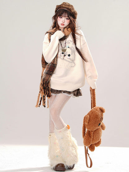 ミルクイエロー/ブラック/レッドのキュートな子犬柄のゆったりセーター