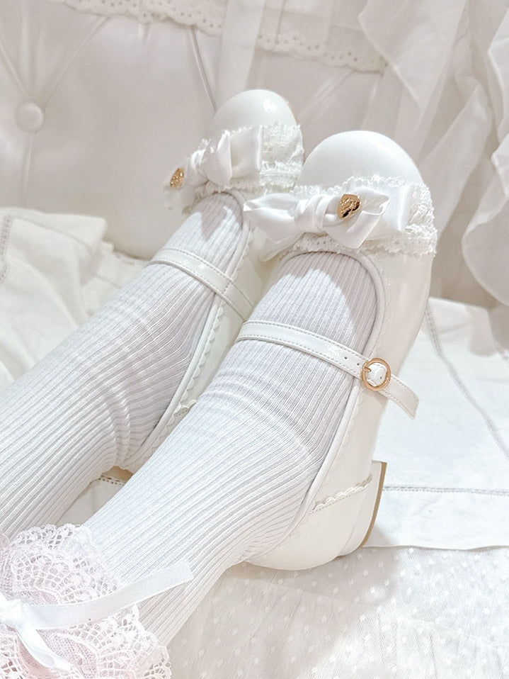 White Elegant Lolita Mary Janes - Low-heel Design with Heart-Adorned Bow & Vintage Circle Clasp