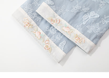 タッセル付きバタフライデザイントップス、ブルーヘム、ロング刺繍、花柄スリーブ