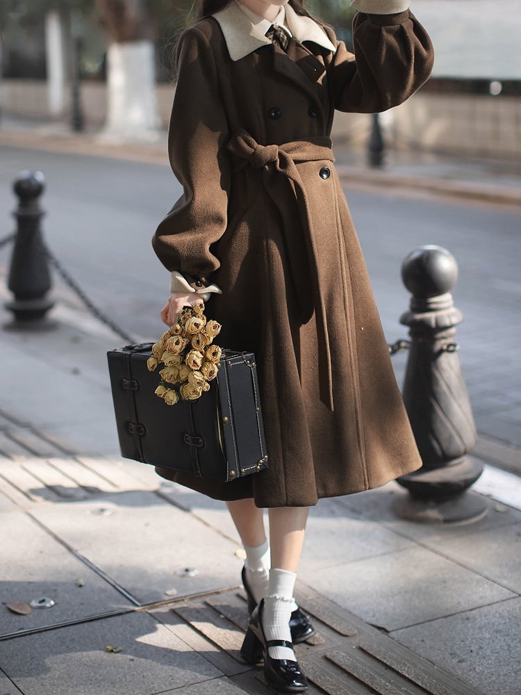 Coat Waist Elegant with Long Brown Belt