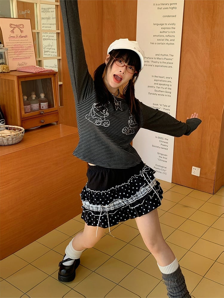 Black Star All-Over with Bow Skirt Lace Print and Tiered Trim