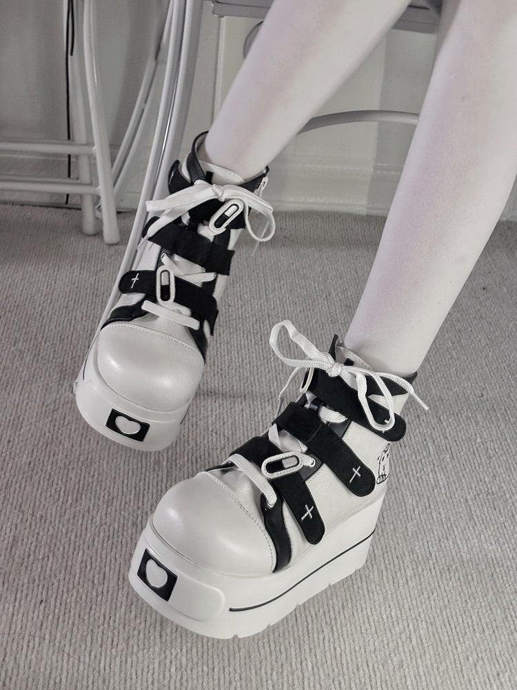 Yami Kawaii Black & White Round Toe Platform Sneakers