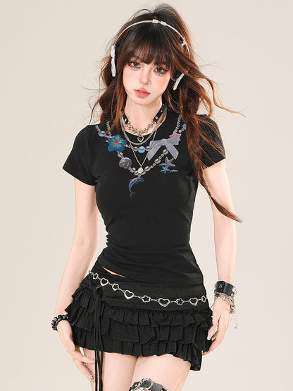 ブラックプリントのほろ苦いビーズが華やかなTシャツネックレス