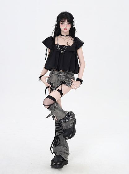 バタフライ柄、レッグダスティグレー、レースアップディテール、アップリケ、裾ウォーマー、デニムショートパンツ