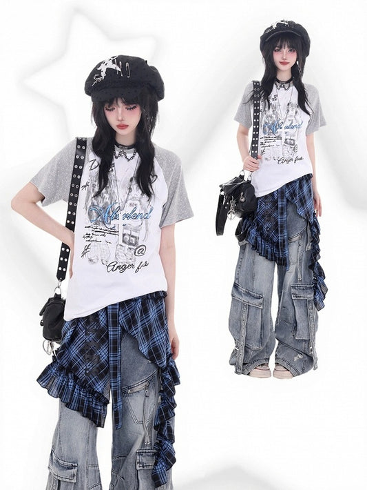 Otaku Kawaii Gray & White Polka Dot Short Sleeve T-shirt with Anime Girl Print - KNOW8 Online Shop