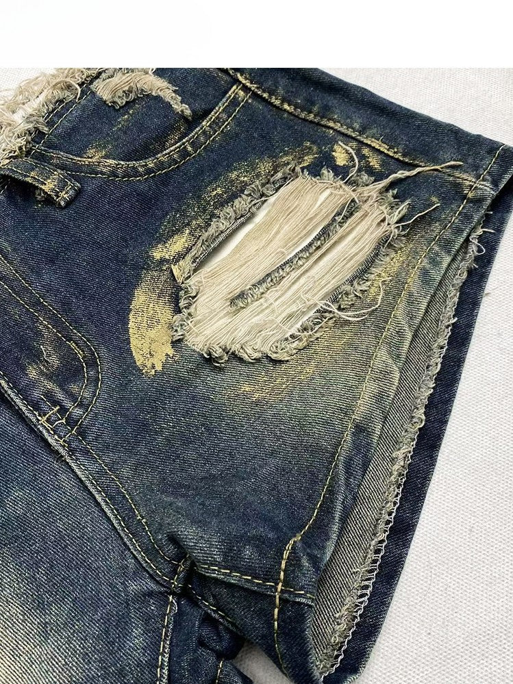 ショーツ 切りっぱなしの袖口 ダメージ加工のディテール 魅力的なY2K ほつれブルー