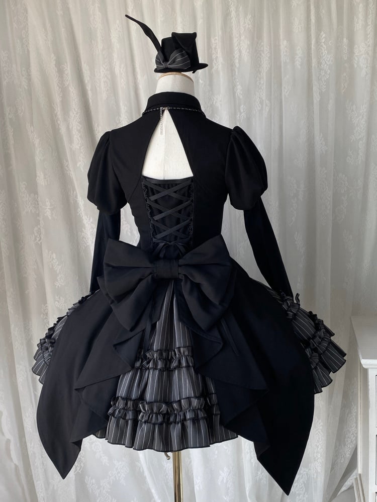 Robe à rayures style gothique lolita foncée avec haut boléro en deux parties noir et gris