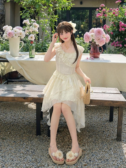 Tonal Beige Rüschen Ausschnitt Asymmetrische Urlaub Ärmelloses Kleid Saum Floral Stickerei