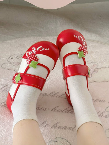 Red Indoor Sweet Shoes Appliques with Soft Round-Toe Soles Strawberry Lolita